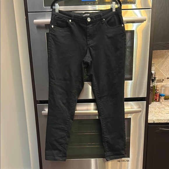 VENUS Black Straight Leg Jeans - Picture 1 of 4